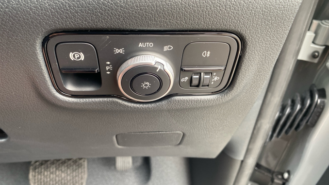 Mercedes-Benz Vito L2 Diesel Rwd 114CDI Pro Van 9G-Tronic - Image 32